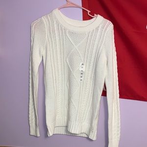 Old Navy White Sweater